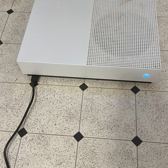 Xbox one S (All Digital)